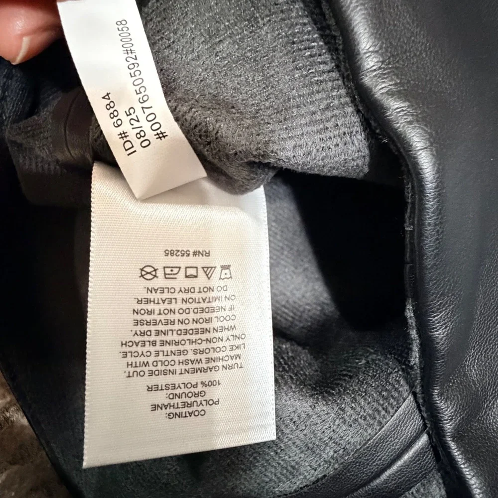 Express Black Faux Leather Mini Skort Side Slit Size 8 NEW 6884
